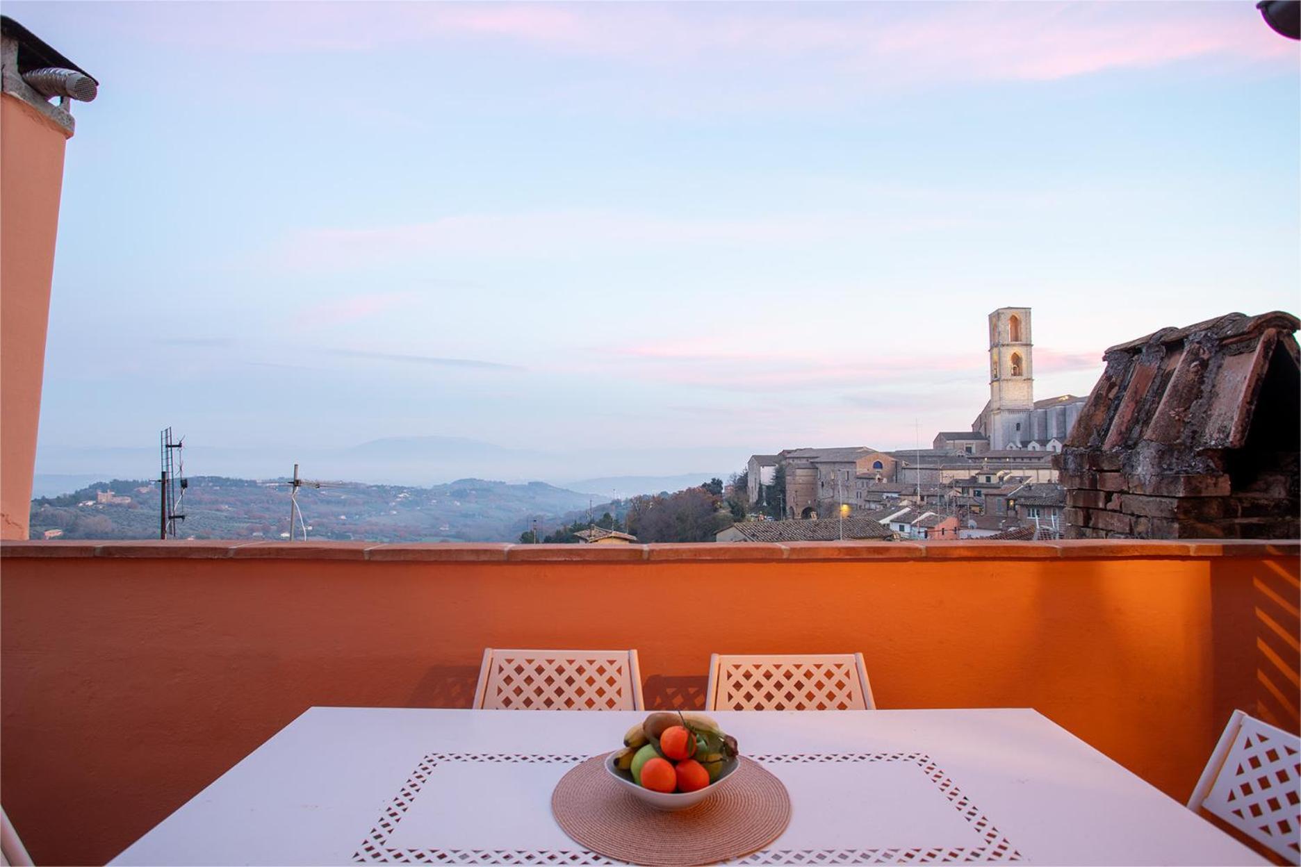 Panoramic Apt - A Due Passi Dal Centro - Italywego Perugia Exteriör bild